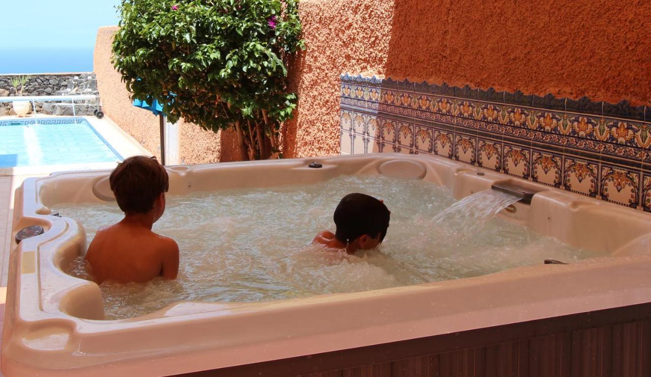 Vivatenerife - Villa With Pool, Jacuzzi And Sea View Chayofa Kültér fotó